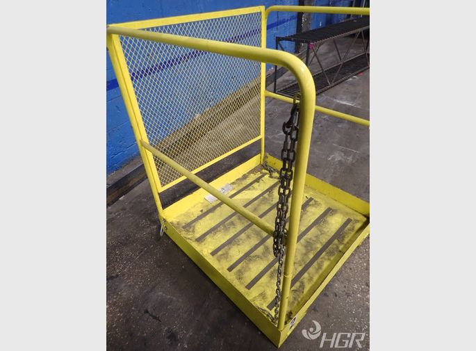  Man Lift Cage
