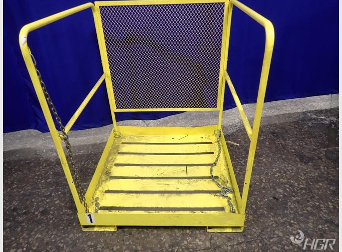  Man Lift Cage