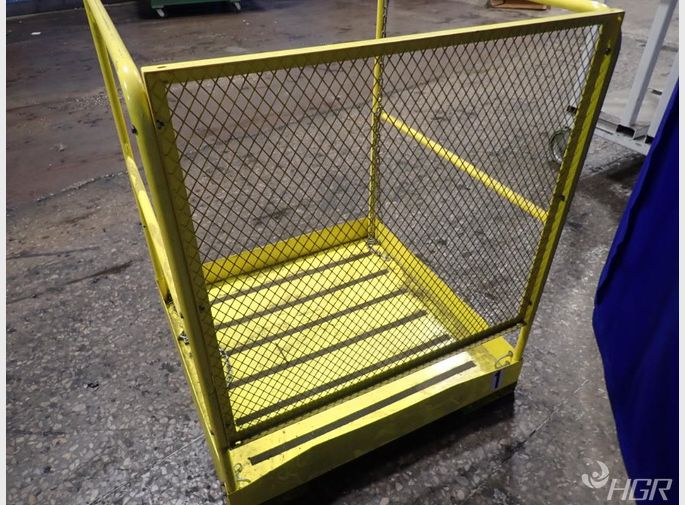  Man Lift Cage