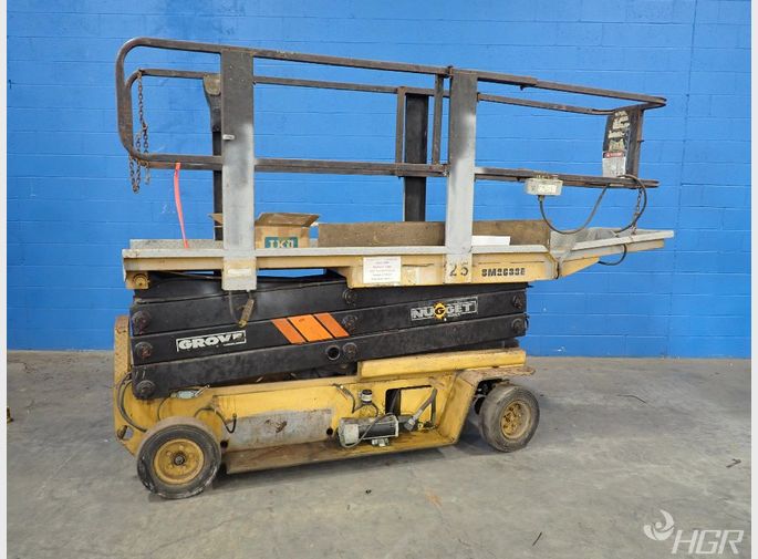Grove Mfg Man Lift