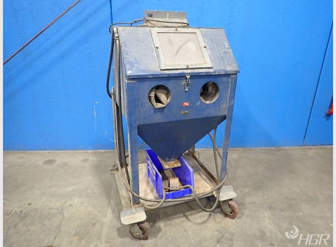 Dayton Electric Mfg Co Sand Blast Cabinet
