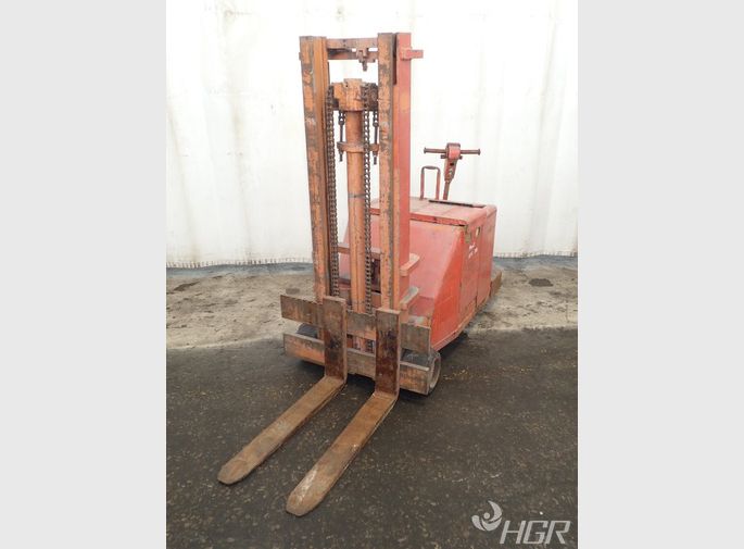 Clark Electric Walk Behind Forklift