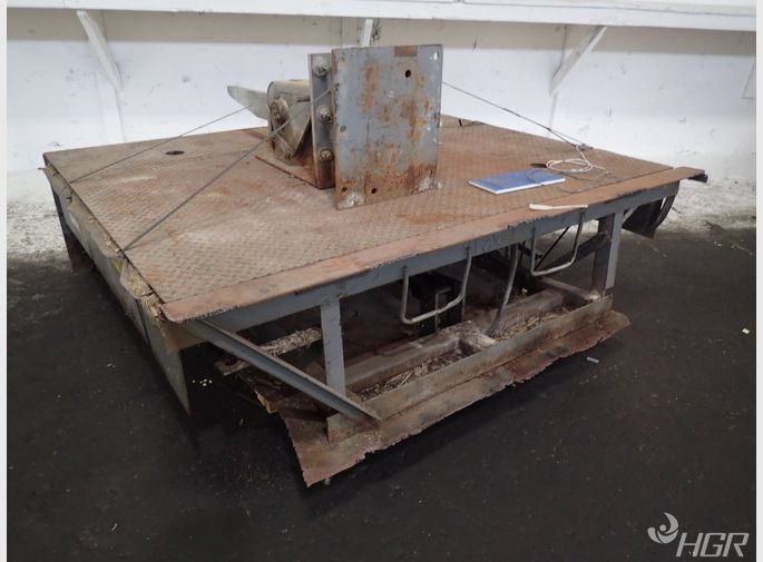 Serco Dock Leveler