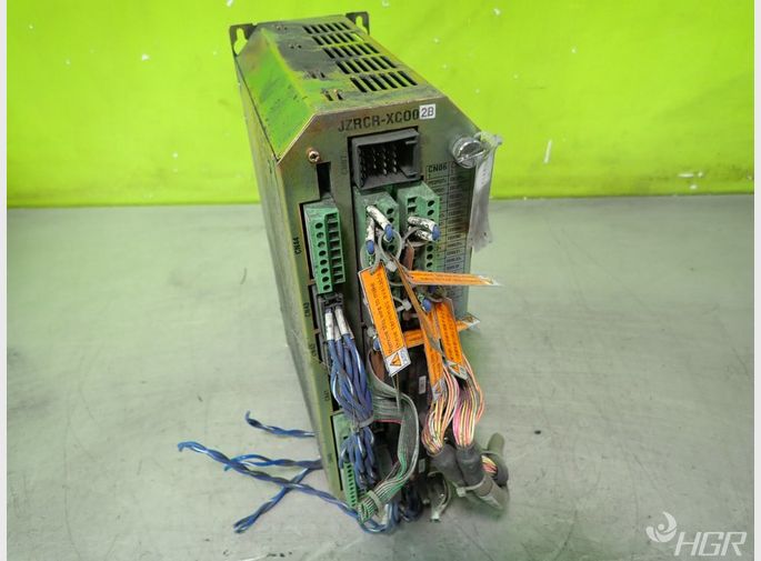 Yaskawa Yaskawa Jzrcrxc002b Robot Controller 