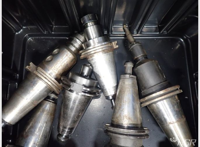  Tool Holders W Tooling