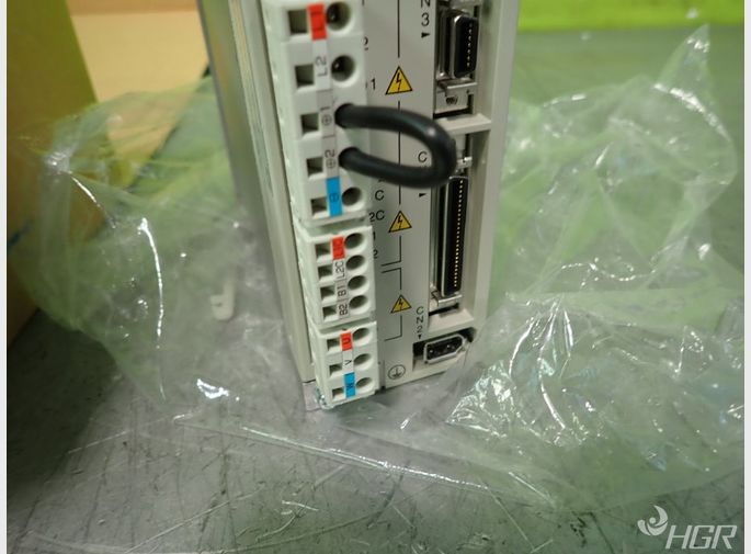 Yaskawa Yaskawa Sgdm02ada Servo Pack