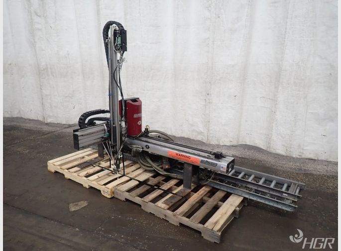 Wittmann Pick And Place Robot