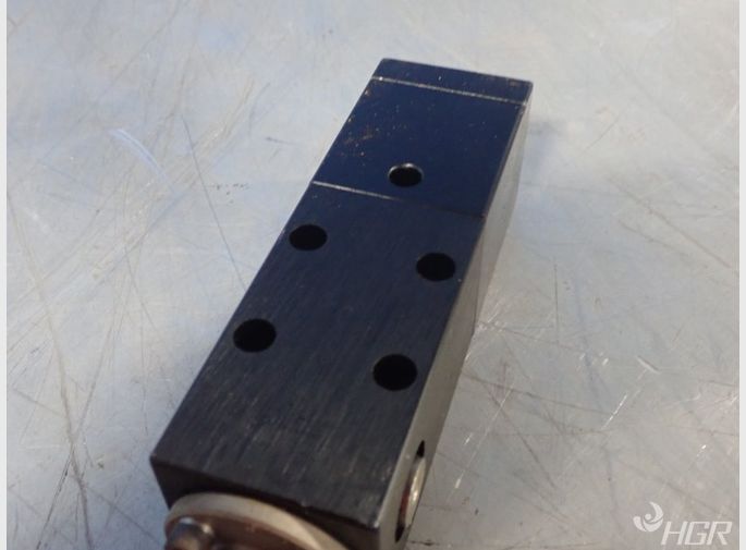  Valve Block 