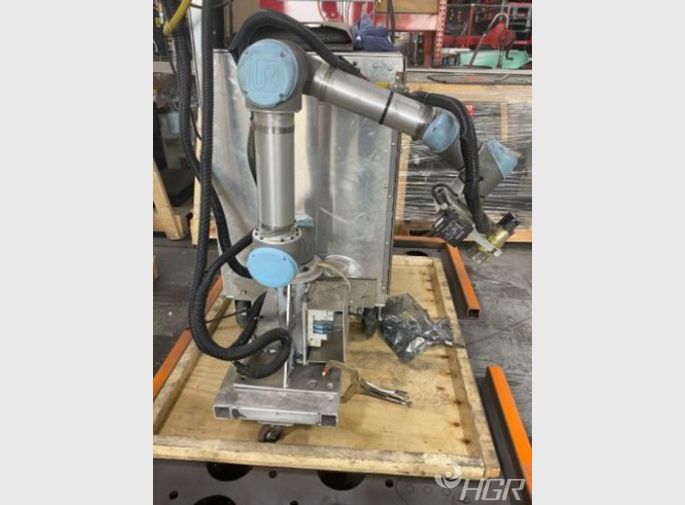 Universal Robots Universal Robots Ur5 Robot