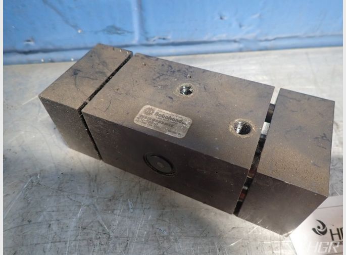 Robohand  Valve