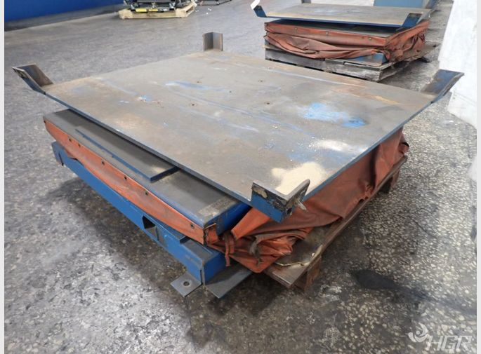  Rotary Lift Table