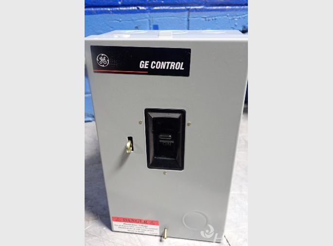 General Electric Motor Starter