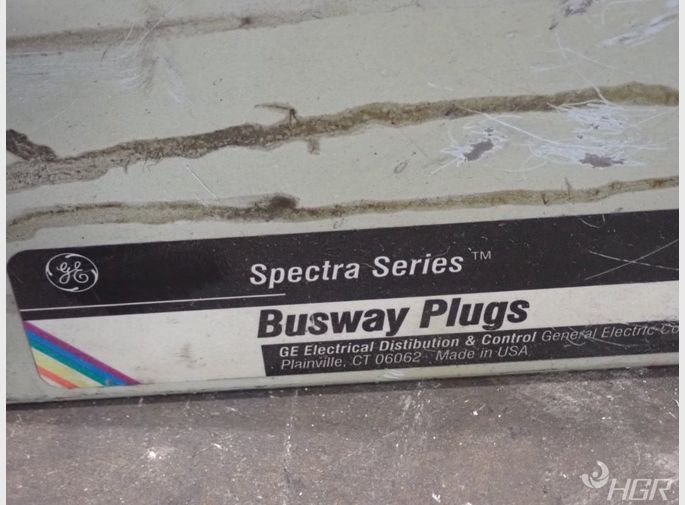 General Electric Bus Plug