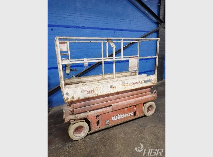 Snorkel Scissor Lift
