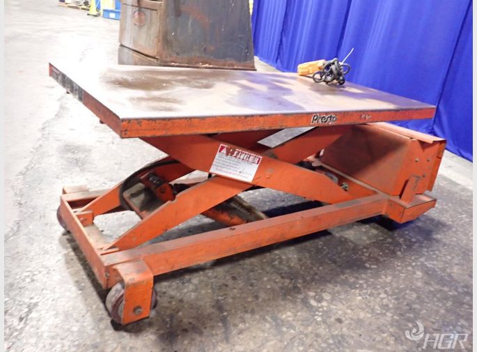Presto Lee Hydraulic Lift Table