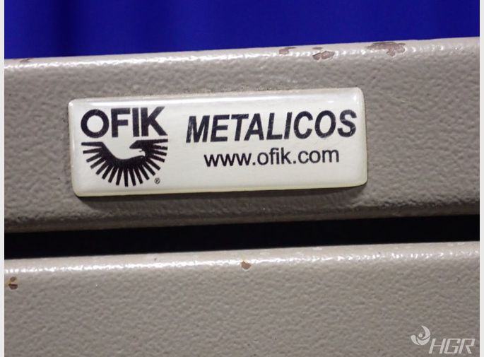  Locker