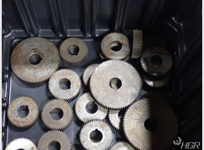  Gears