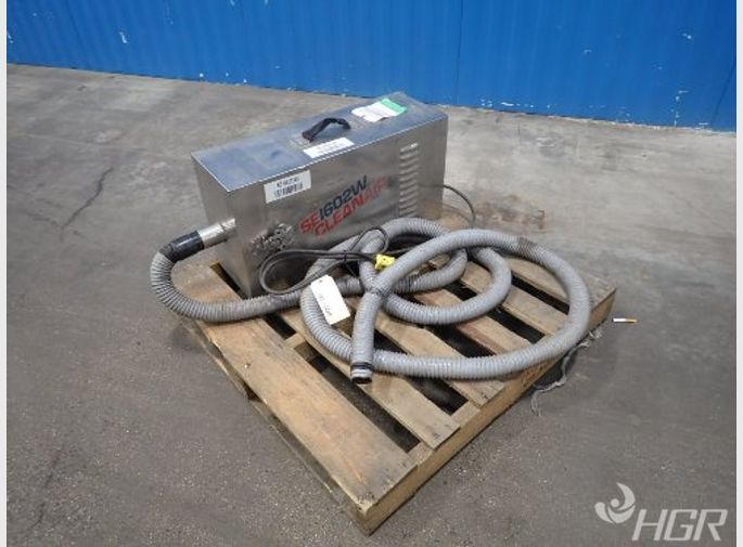 Red D Arc Welding Fume Extractor 