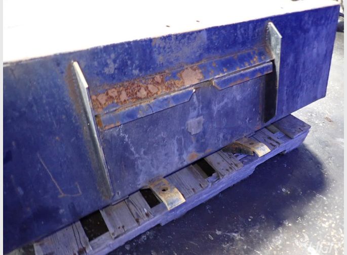  Skid Steer Bucket
