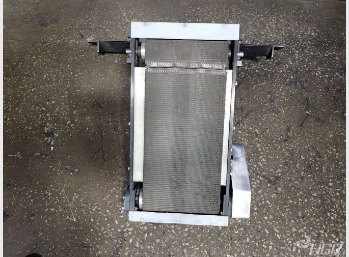  Motorized Conveyor
