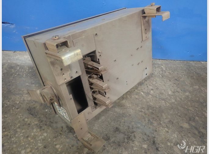 Westinghouse Bus Plug