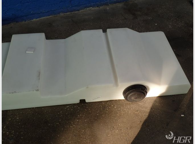  Plastic Tank