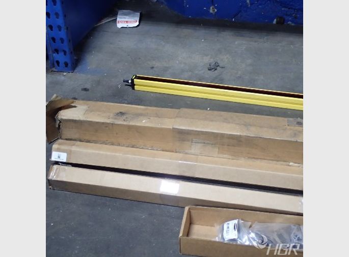 Banner Safety Light Curtain