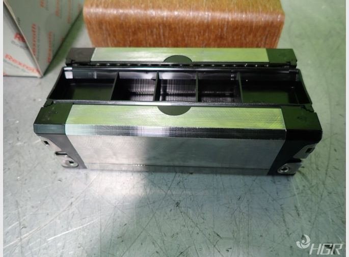 Rexroth Rexroth R162333824 Ball Runner Block 