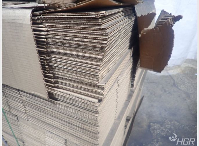  Cardboard Boxes