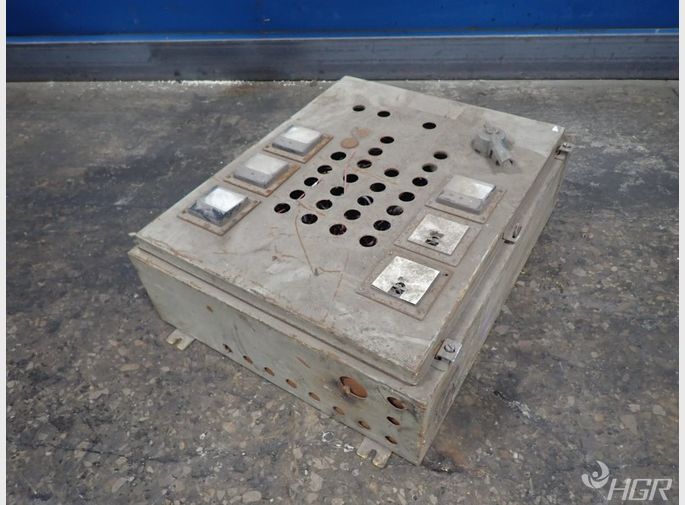  Control Cabinet