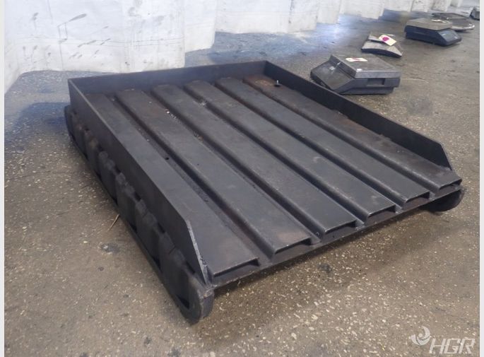 Pallet