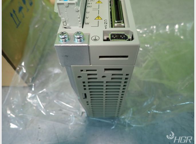 Yaskawa Yaskawa Sgdh01ae Servopack