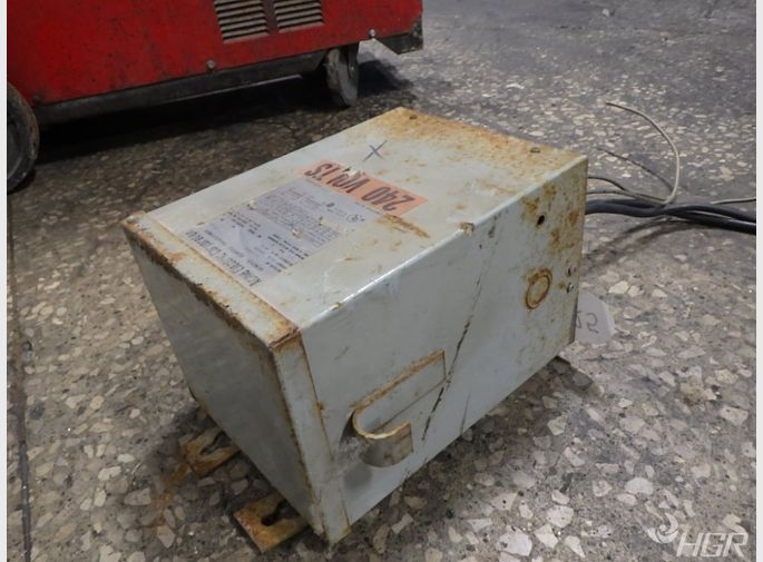 Acme Transformer