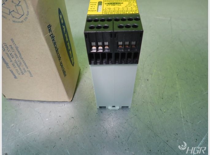 Banner Banner  Athm13a Safety Relay Module 