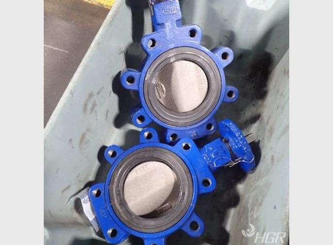  Valves