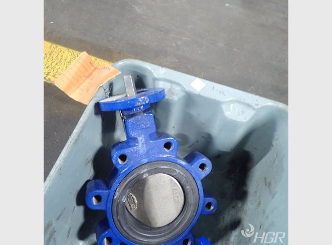  Valves