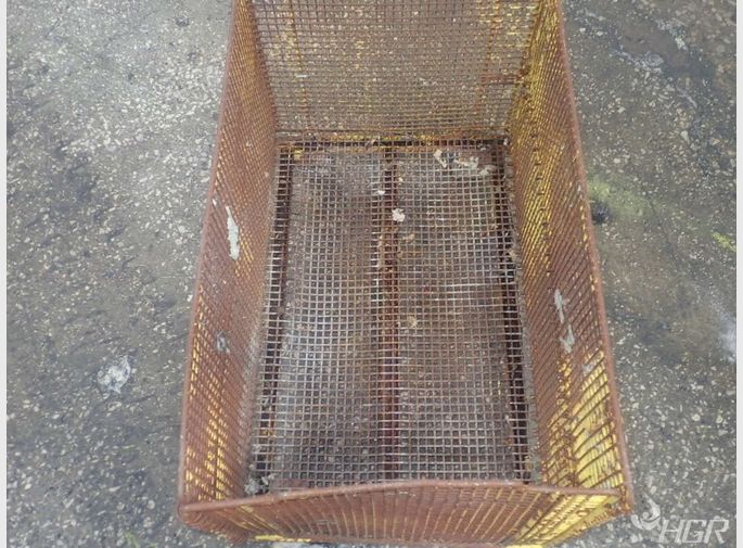  Collapsible Wire Basket