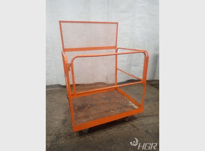  Man Lift Cage