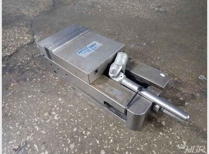 Angle Tight 6 Vise