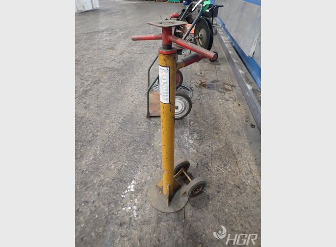 The Aldon Co Trailer Stabilizing Jack