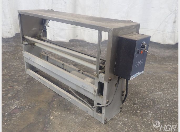  Roll Feeder