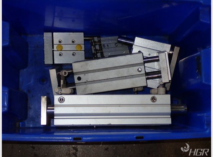  Slide Cylinders