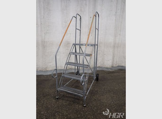 Uline Portable Stairs