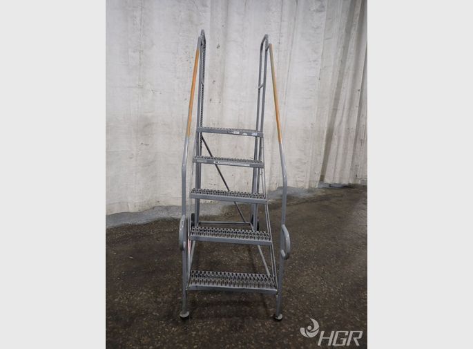 Uline Portable Stairs