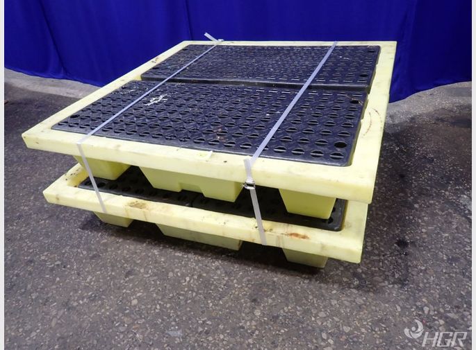  Spill Containment Pallets
