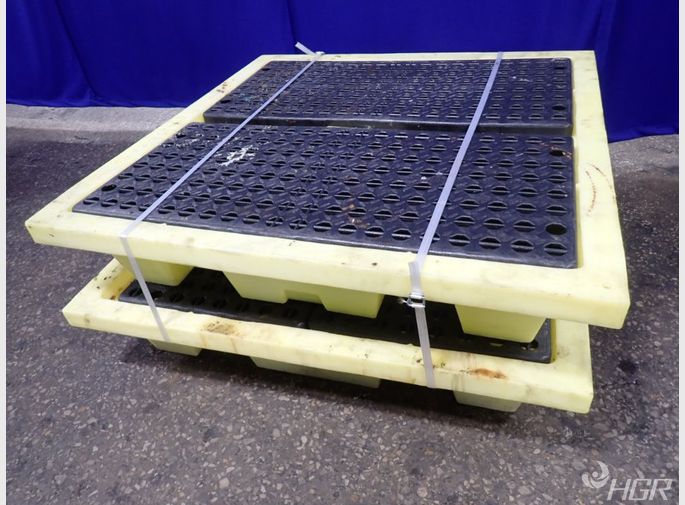  Spill Containment Pallets