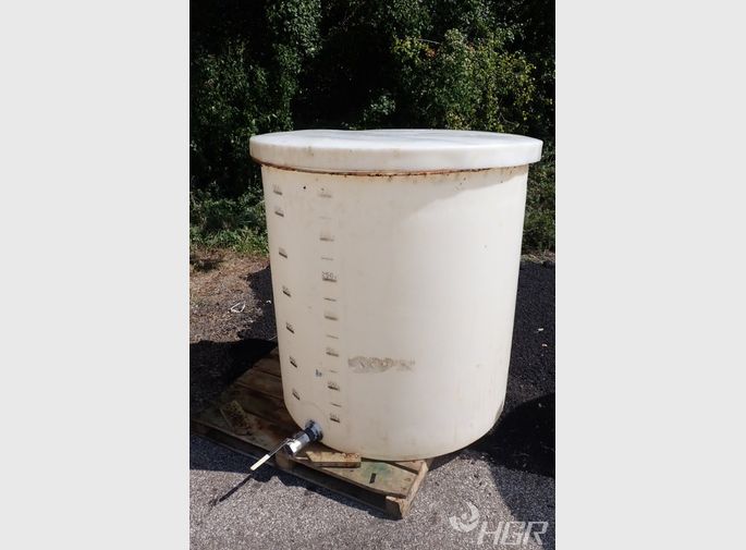  Poly Tank