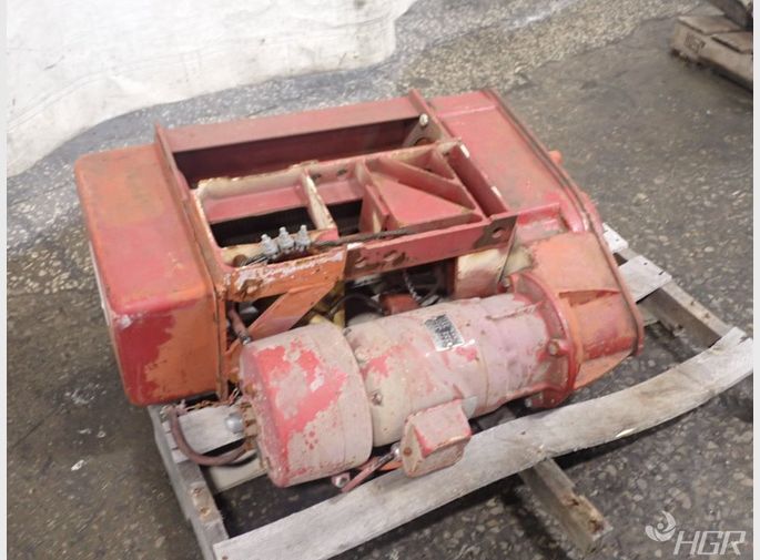 Robbins  Myers Electric Hoist