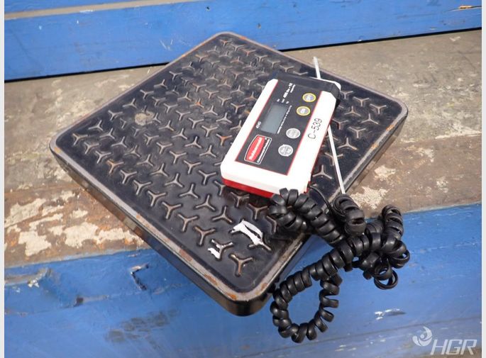 Rubbermaid Scale