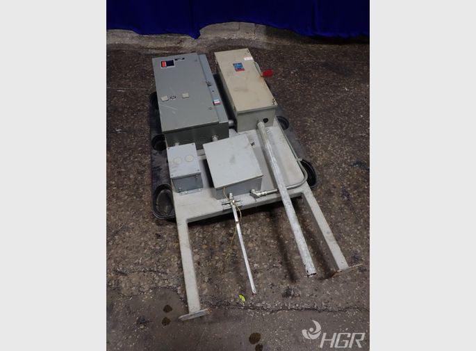 Cutlerhammerchallenge Control Stand